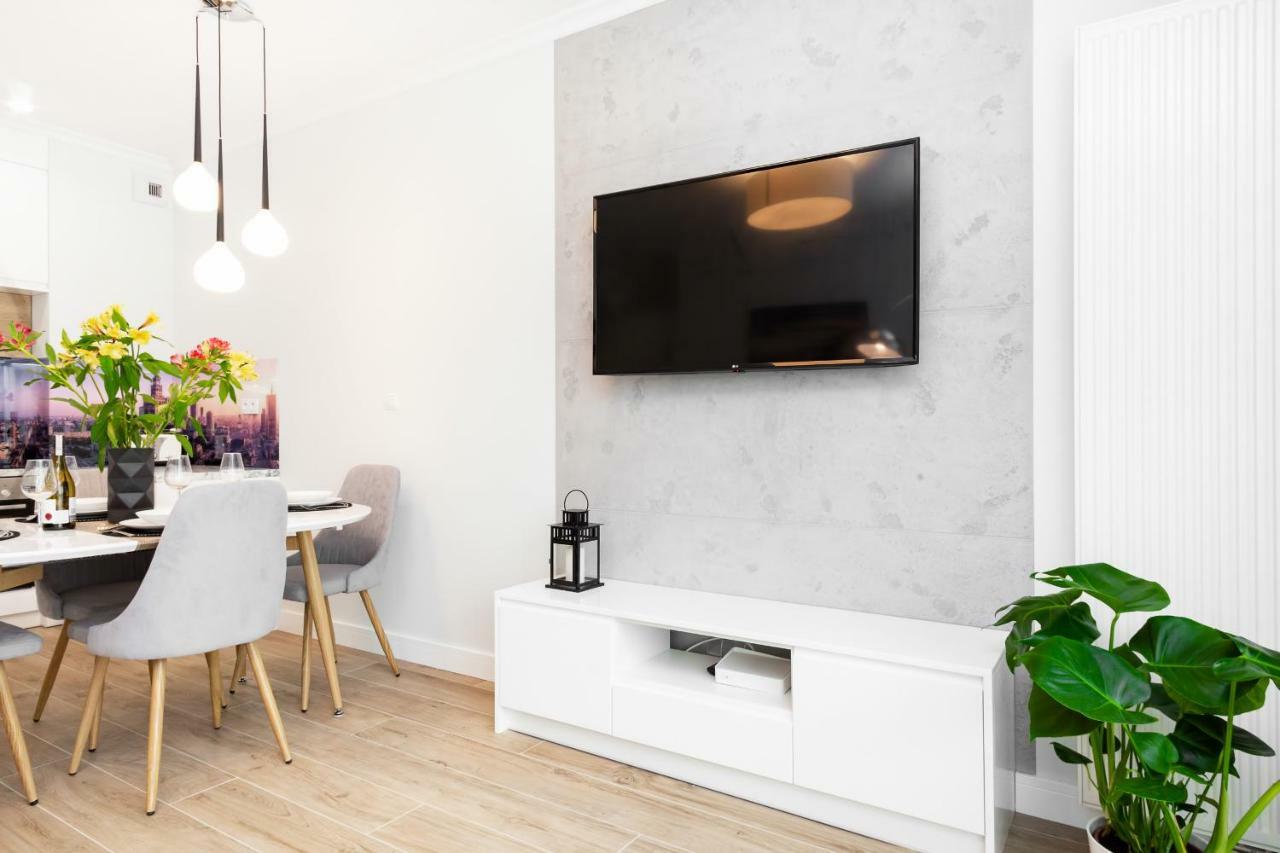 Apartments Warsaw Dzielna By Noclegi Renters Extérieur photo