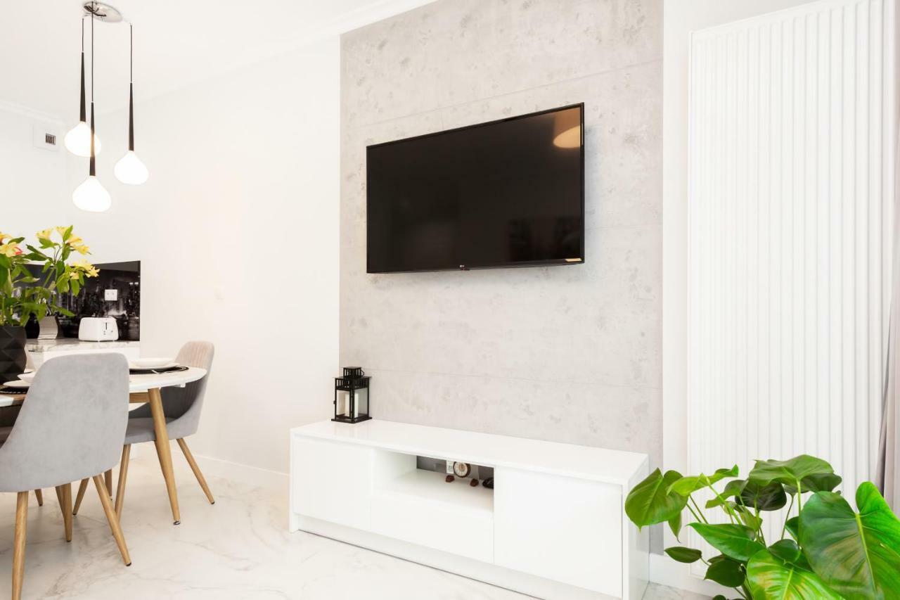 Apartments Warsaw Dzielna By Noclegi Renters Extérieur photo